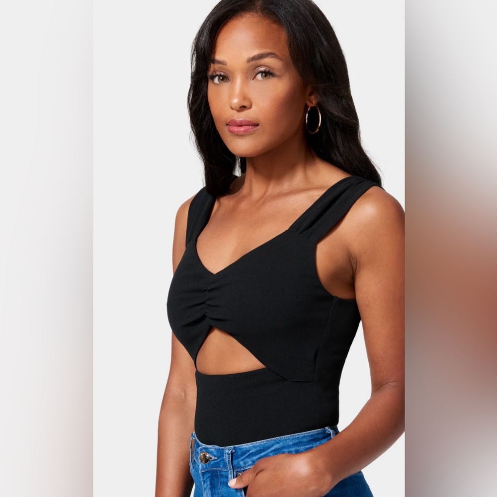 Sexy Bebe Cutout Top - Picture 6 of 7